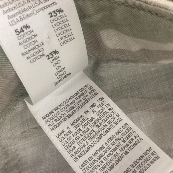 Mother The Shaker Chop Crop Fray in Desert Print SZ 30 - Picture 12 of 12